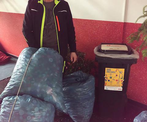 Wieder tolle Sammlung der Schule: Deckel gegen Polio