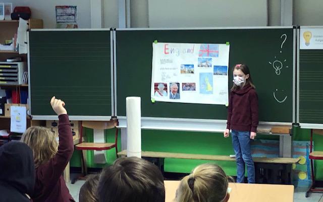 Hurra! Kids-Uni-Tage an der GGS Wiedenest