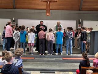 Mit Gottes Segen in Klasse 5