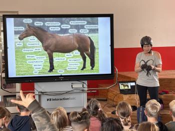 Hufgeklapper in der GGS Wiedenest